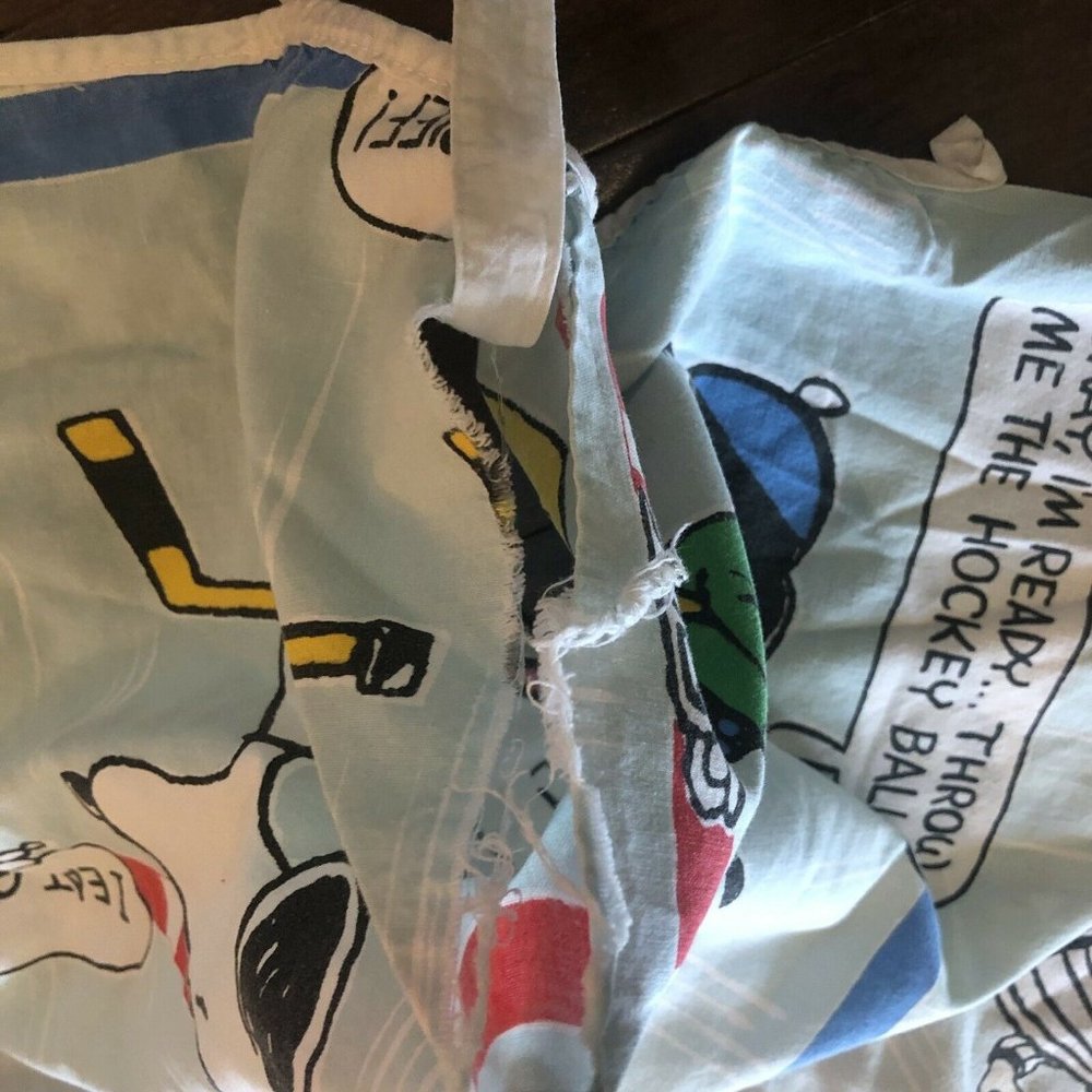 Vintage Peanuts Charlie Brown Twin Sheet Set Flat Fitted Hockey - Picture 5 of 7